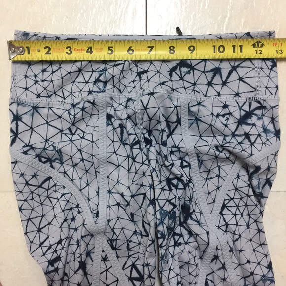 Lululemon Pedal Pace Crop Star Crushed Silver Navy - Picture 5 of 8